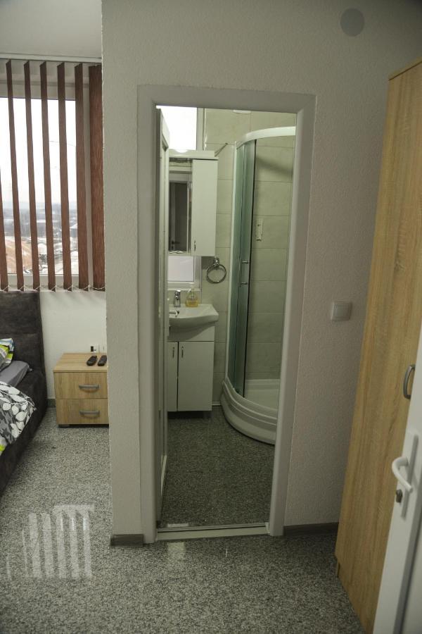 Binta Hostel Vranje Dış mekan fotoğraf