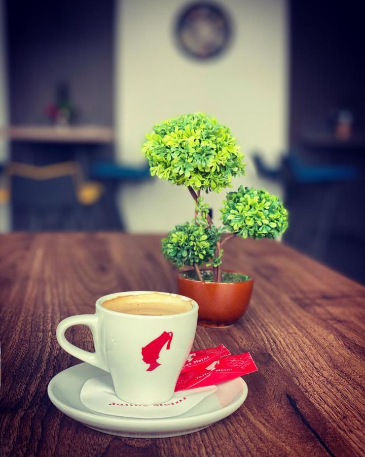 Binta Hostel Vranje Dış mekan fotoğraf